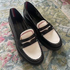 Tommy Hilfiger Red Stitched Black and White Penny Loafers